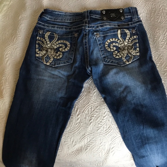 Miss Me Denim - Picture 2 of 3